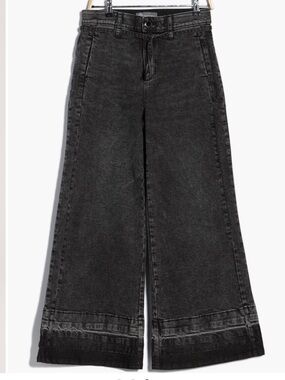Democracy Black Washed Wide-Leg Jeans runs big